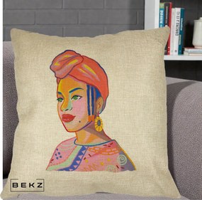 Perna Decorativa Portret Femeie Africana, 40x40 cm, Crem, Husa Detasabila, Perna Inclusa, BEKZ®