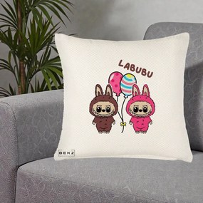 Perna Personalizata Labubu Cuplu cu Baloane, 40x40 cm, Crem Reliefat, Husa Detasabila, Perna Inclusa, BEKZ®