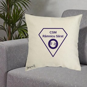 Perna Personalizata CSM Ramnicu Sarat Fotbal, 40x40 cm, Ecru, Husa Detasabila, Perna Inclusa, BEKZ®
