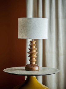 Lampă de masă din lemn de mango, maro, picior sculptat din forme rotunjite suprapuse, abajur textil, finisaj lăcuit, 52 x 30 cm, „Elinora”