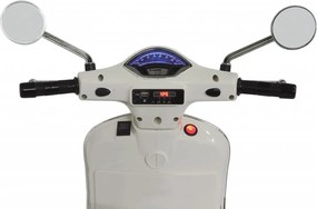 Motocicleta Electrica cu Acumulator Pentru Copii NOVOKIDS™ Vespa Classic Scooter, Pornire la cheie, Lungime 102 cm, 3-8 ani, Max 30 kg, Alb