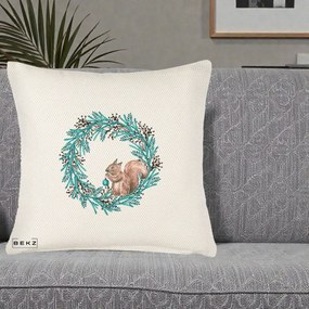 Perna Decorativa Coroana Turcoaz cu Veverita, 40x40 cm, Crem Reliefat, Husa Detasabila, Perna Inclusa, BEKZ®