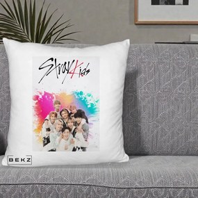 Perna Personalizata K-pop Stray Kids cu Splash Multicolor, 40x40 cm, Alb Pufos, Husa Detasabila, Perna Inclusa, BEKZ®