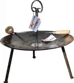 Kit barbecue gratar disc din otel si perie gratar profesionala HouseXL™, Produs in Romania din taler de tractor, Picioare detasabile, Maner rece,