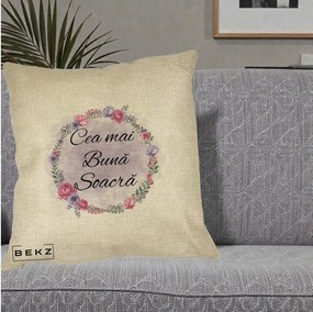 Cadou pentru Soacra - Perna Personalizata Cea mai Buna Soacra cu Coronita Flori Roz si Mov, 40x40 cm, Crem, Husa Detasabila, Perna Inclusa, BEKZ®