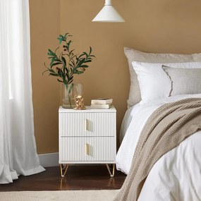 NOA29 - Set 2x Noptiere albe 40x40x47 cm, riflaje, cu sau fara Priza, cu 2 sertare, dormitor - Alb-Auriu