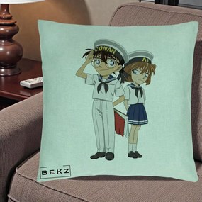 Perna Personalizata Detective Conan Conan si Ai Sailor, 40x40 cm, Verde Menta, Husa Detasabila, Perna Inclusa, BEKZ®