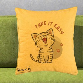 Perna Personalizata Take It Easy Cat, 40x40 cm, Galben, Husa Detasabila, Perna Inclusa, BEKZ®