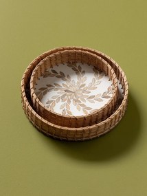Tăvi decorative rotunde din trestie și rășină, set 2 bucăți, albe, cu frunze din lemn încrustate, 5 x 32 cm, „Feuillage”