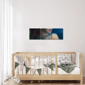 Tablou - Privirea unei femei tinere (cu ceas) (90x30 cm)