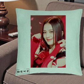 Perna Personalizata K-pop BLACKPINK Jisoo Rosu, 40x40 cm, Verde Menta, Husa Detasabila, Perna Inclusa, BEKZ®