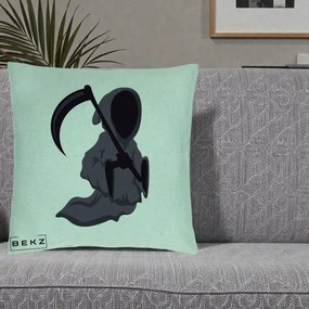 Perna Decorativa Moartea cu Coasa Grim Reaper Halloween, 40x40 cm, Verde Menta, Husa Detasabila, Perna Inclusa, BEKZ®