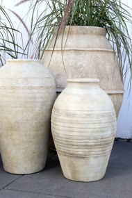 Vas decorativ din teracotă, H44 cm, aspect antichizat, Lourdes