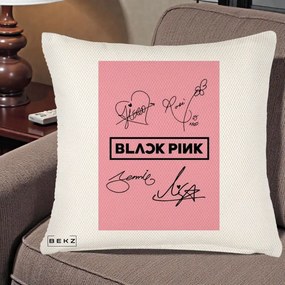 Perna Personalizata K-pop BLACKPINK Semnaturi Roz, 40x40 cm, Crem Reliefat, Husa Detasabila, Perna Inclusa, BEKZ®