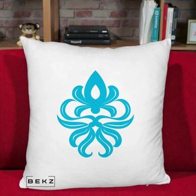 Perna Decorativa Ornament Turcoaz Fleur de Lis, 40x40 cm, Alb Pufos, Husa Detasabila, Perna Inclusa, BEKZ®