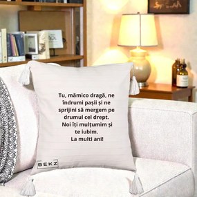 Cadou pentru Mama - Perna Personalizata Mamico Draga Te Iubim La Multi Ani cu Text Negru, 40x40 cm, Bej cu Franjuri, Husa Detasabila, Perna Inclusa, BEKZ®