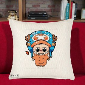 Perna Personalizata Labubu x Tony Tony Chopper, 40x40 cm, Crem Reliefat, Husa Detasabila, Perna Inclusa, BEKZ®