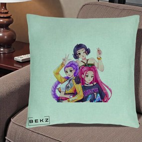 Perna Personalizata K-pop HUNTRX Trio Animat Fete Foto, 40x40 cm, Verde Menta, Husa Detasabila, Perna Inclusa, BEKZ®