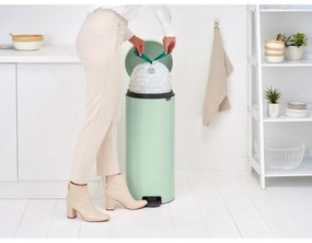 Cos de gunoi cu pedala Brabantia NewIcon 1008851, 30 L, Inchidere usoara, Baza antiderapanta, Verde deschis