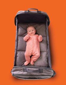 Patut compact bebelusi tip geanta pentru calatorii