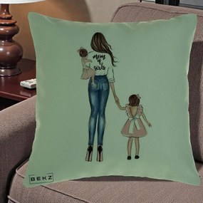 Cadou pentru Mama - Perna Personalizata Mom of Girls Mama cu Fetele, 40x40 cm, Verde, Husa Detasabila, Perna Inclusa, BEKZ®