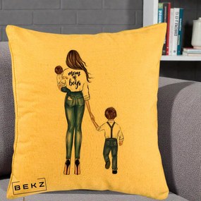 Cadou pentru Mama - Perna Personalizata Mom of Boys Mama cu Baietii, 40x40 cm, Galben, Husa Detasabila, Perna Inclusa, BEKZ®
