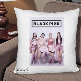 Perna Personalizata K-pop BLACKPINK Poster Roz Tinute Coordonate, 40x40 cm, Alb Pufos, Husa Detasabila, Perna Inclusa, BEKZ®