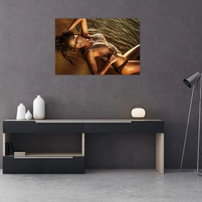 Tablou cu femeia întinsă pe plajă (90x60 cm)