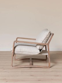 Fotoliu lounge bej din stofă de in organic cu structură din lemn de stejar, „Serene”