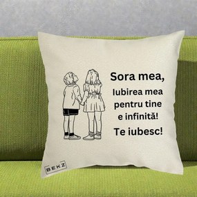 Cadou pentru Sora - Perna Personalizata Sora Mea Te Iubesc Copii Tinand Maini Line Art, 40x40 cm, Ecru, Husa Detasabila, Perna Inclusa, BEKZ®