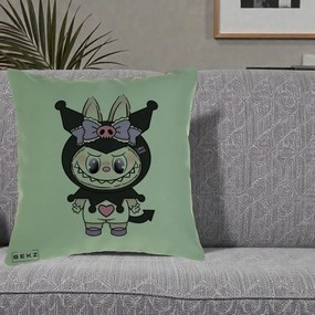 Perna Personalizata Labubu x Kuromi, 40x40 cm, Verde, Husa Detasabila, Perna Inclusa, BEKZ®