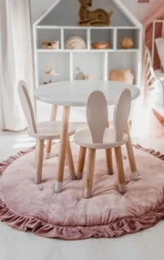 Set masuta rotunda alba si 2 scaunele iepuras roz