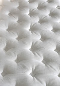 Saltea cu Arcuri Queen, 160x200 cm, Topper Inclus