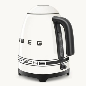 Cana electrica SMEG Porsche KLF03PCWEU, 2400 W, 1,7 l, Baza rotativa la 360°, Finisaj lucios, Alb
