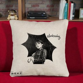 Perna Personalizata Wednesday Addams cu Umbrela Foto, 40x40 cm, Bej Canapea, Husa Detasabila, Perna Inclusa, BEKZ®