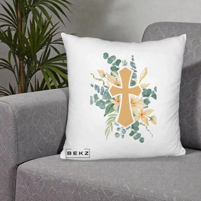 Perna Personalizata Cruce Florala Botez, 40x40 cm, Alb Pufos, Husa Detasabila, Perna Inclusa, BEKZ®