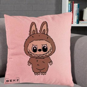 Perna Personalizata Labubu Maro Natural Solo, 40x40 cm, Roz, Husa Detasabila, Perna Inclusa, BEKZ®