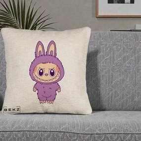 Perna Personalizata Labubu Violet Solo, 40x40 cm, Bej Canapea, Husa Detasabila, Perna Inclusa, BEKZ®