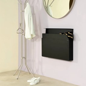 Pantofar negru cu deschidere înclinată/suspendat din metal 78x48x13 cm Luigi – Spinder Design