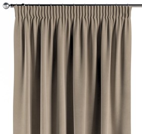 Perdea cu bandă de pliuri