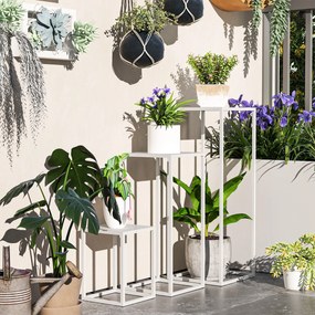 Outsunny Lot de 3 suporturi pentru plante pătrate din metal, empilabile interior și exterior, pentru grădină, balcon, casă, alb | Aosom Romania