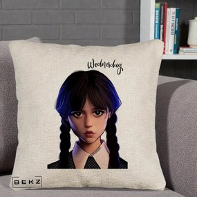 Perna Personalizata Wednesday Addams Portret Realist, 40x40 cm, Bej Canapea, Husa Detasabila, Perna Inclusa, BEKZ®