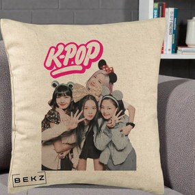 Perna Personalizata BLACKPINK K-Pop Grup Pozitii Amuzante, 40x40 cm, Bej, Husa Detasabila, Perna Inclusa, BEKZ®