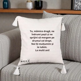 Cadou pentru Mama - Perna Personalizata Mamico Draga Te Iubim La Multi Ani cu Text Negru, 40x40 cm, Bej cu Franjuri, Husa Detasabila, Perna Inclusa, BEKZ®