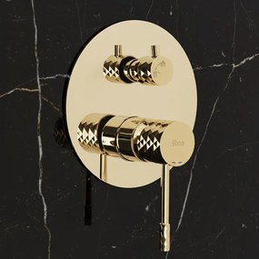 Set de dus incastrat Rea Lungo Diamond Gold + BOX