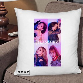 Perna Personalizata K-pop BLACKPINK Poster Colaj 4 Membre Violet Roz, 40x40 cm, Alb Pufos, Husa Detasabila, Perna Inclusa, BEKZ®
