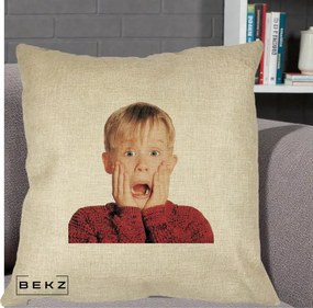 Perna Decorativa Kevin Singur Acasa, 40x40 cm, Crem, Husa Detasabila, Perna Inclusa, BEKZ®