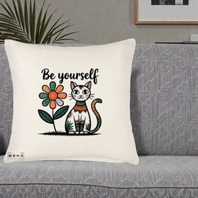 Perna Personalizata Be Yourself Pisica Folk, 40x40 cm, Crem Reliefat, Husa Detasabila, Perna Inclusa, BEKZ®