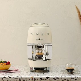 Espressor cu capsule SMEG Lavazza A Modo Mio LM200, 1250 W, 10 bar, 0,9 l, Incalzire rapida, Crem