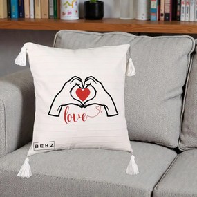 Perna Decorativa Love Maini Inima cu Inscriptie Love Rosu, 40x40 cm, Bej cu Franjuri, Husa Detasabila, Perna Inclusa, BEKZ®